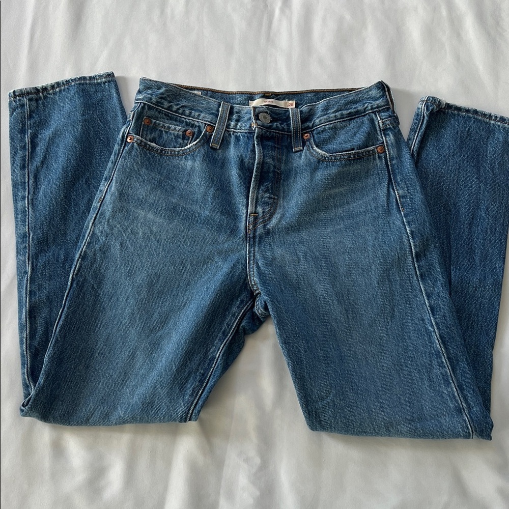 Levi’s Wedgie Straight Leg Jeans